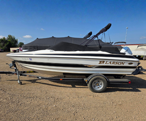 2004 Larson 180 SEi BR